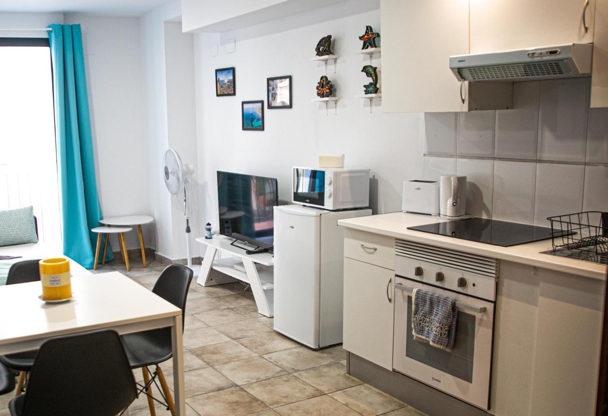 Charming Duplex - Historic Center - 7Min To Beach アリカンテ エクステリア 写真